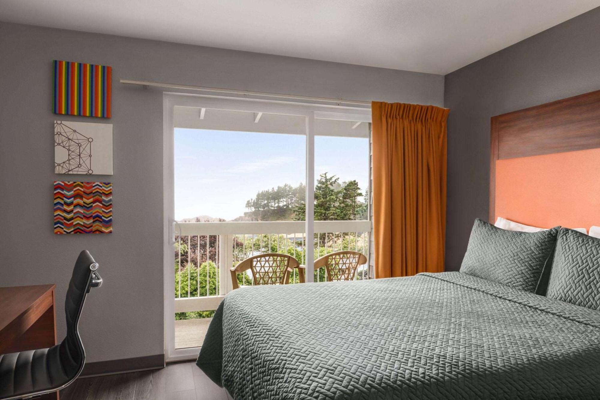 Travelodge By Wyndham Depoe Bay Exterior foto